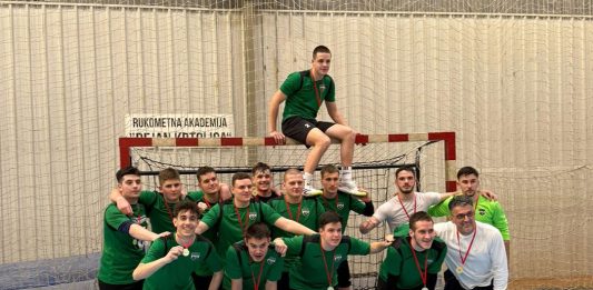 ETEŠ rukometaši briljirali u Slavonskom Brodu i izborili državno prvenstvo