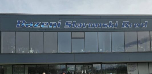 Mladi Novokapelčani i ove godine pohađali Školu plivanja