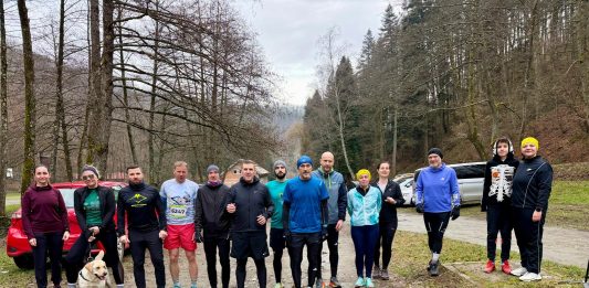 Sunčani i zahtjevni uvjeti obilježili 2. kolo Trail lige Strmac 2026