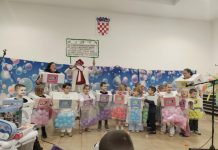 Veseli dječji maskenbal razveselio Staro Petrovo Selo