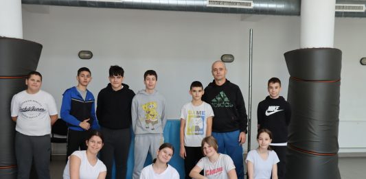 Unatoč ekranima, učenici zadržali dobru motoriku: Roditelji trebaju biti primjer