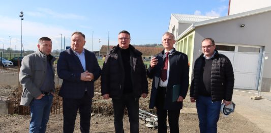 Rekordna ulaganja u obrazovanje: veliki radovi u Rešetarima i Adžamovcima, korak bliže jednosmjenskoj nastavi