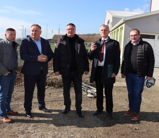 Rekordna ulaganja u obrazovanje: veliki radovi u Rešetarima i Adžamovcima, korak bliže jednosmjenskoj nastavi