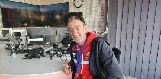 Disc golf u školama: Profesor Mladen Šop motivira učenike na kretanje