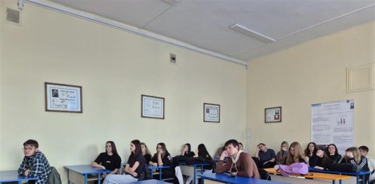 Predavanje o prevenciji HPV-a u Gimnaziji Nova Gradiška