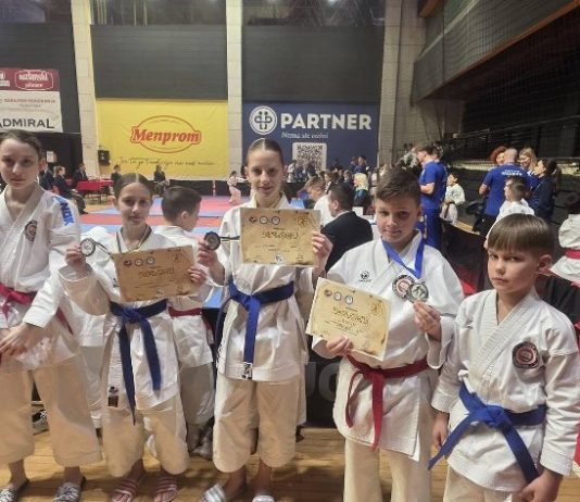 Članovi Karate kluba Nova Gradiška uspješni na 28. Tuzla openu