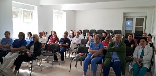 U “Tjednu psihologije”: Udruga Pozitiva održala edukaciju za medicinske sestre i tehničare