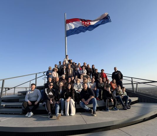 Članovi KUD-a Hrvatska seljačka sloga Opatovac posjetili Vukovar