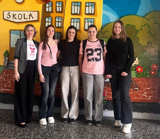 Učenice OŠ Ljudevita Gaja sudjelovale na županijskoj razini natjecanja „Čitanjem do zvijezda“